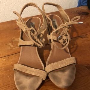 STEVE MADDEN FYONA 8M LEATHER heel